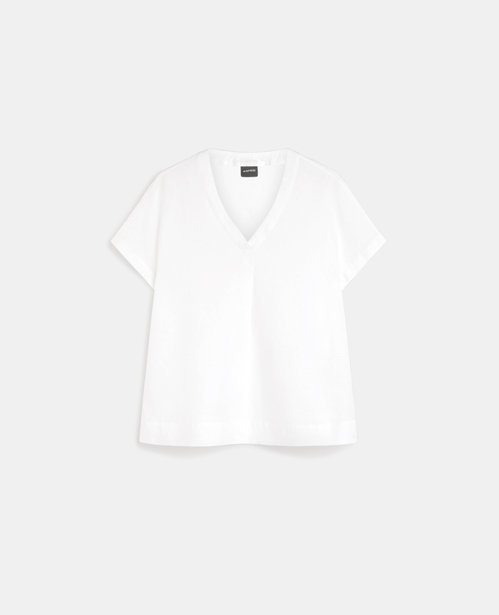 Lightweight garment-dyed linen top
